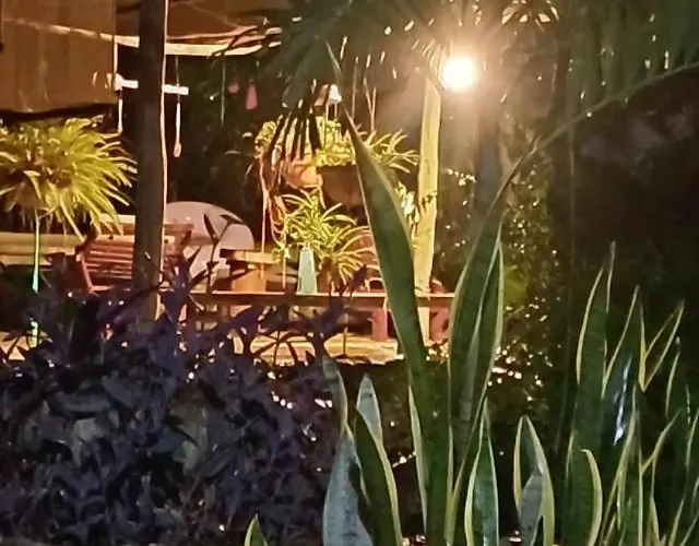 Casa Tzalam Selva Acomodação com café da manhã 